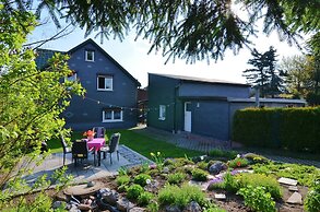 Holiday Home in Neustadt am Rennsteig With Pond