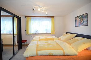 Holiday Home in Neustadt am Rennsteig With Pond