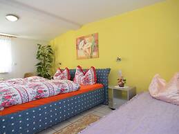 Holiday Home in Neustadt am Rennsteig With Pond