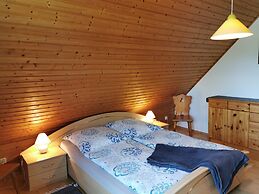 Spacious Appartment in Wilhelmshof Near Lake