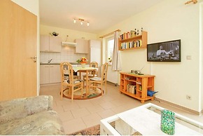 Spacious Appartment in Wilhelmshof Near Lake