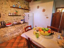 Alluring Farmhouse in Ortignano With Swimming Pool