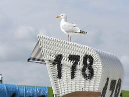 Cozy Apartment in Rerik With Sea Near