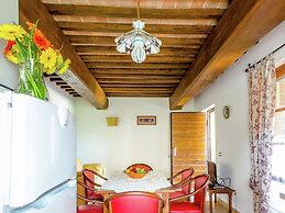 Inviting Cottage in Marsciano With Private Terrace