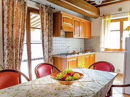 Inviting Cottage in Marsciano With Private Terrace