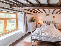 Characteristic Holiday Home in Cherain With Balcony