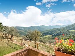 Farmhouse in Monte Santa Maria Tiberina With Garden