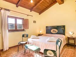 Farmhouse in Monte Santa Maria Tiberina With Garden