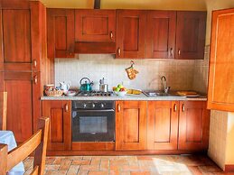 Farmhouse in Monte Santa Maria Tiberina With Garden