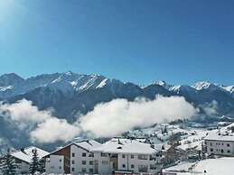 Modern Apartment in Fiss at Ski Bus Stop