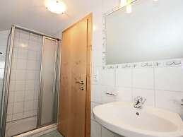 Modern Apartment in Fiss at Ski Bus Stop