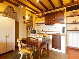 Nice Apartment in Pian di Sco-campiglia With Sauna