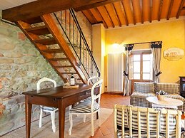 Nice Apartment in Pian di Sco-campiglia With Sauna