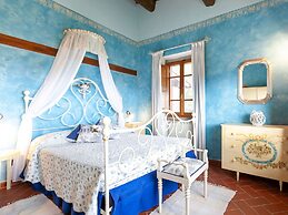 Nice Apartment in Pian di Sco-campiglia With Sauna