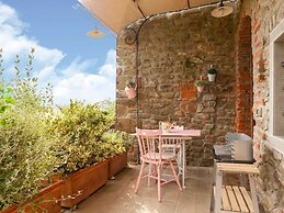 Nice Apartment in Pian di Sco-campiglia With Sauna