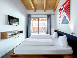 Luxurious Apartment With Sauna, Garage, Roof Terrace