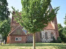 Beautiful Apartment in Damgarten With Garden