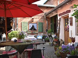 Beautiful Apartment in Damgarten With Garden