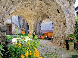 Inviting Holiday Home With Terrace, Garden Furniture, BBQ