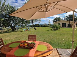 Cottage in Montelabbate With Pool, Garden, Bbq, Parking