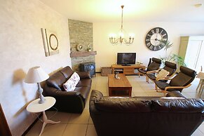 Stunning Cottage in Jehonville With Sauna