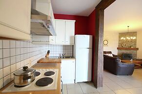 Stunning Cottage in Jehonville With Sauna
