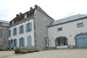 Luxurious Castle in Marchin With Infrared Sauna