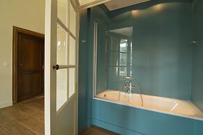 Luxurious Castle in Marchin With Infrared Sauna