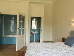 Luxurious Castle in Marchin With Infrared Sauna