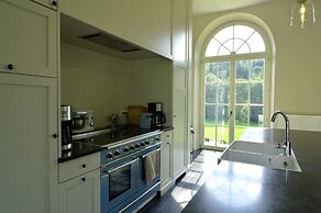 Luxurious Castle in Marchin With Infrared Sauna