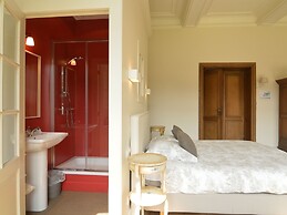 Luxurious Castle in Marchin With Infrared Sauna