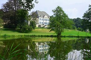 Luxurious Castle in Marchin With Infrared Sauna