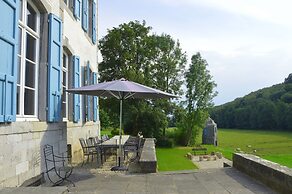 Luxurious Castle in Marchin With Infrared Sauna
