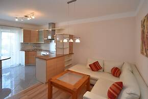 Lovely Flat in Deggendorf With Luxurious Furnishings With Southern Fla
