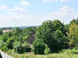 Lovely Flat in Deggendorf With Luxurious Furnishings With Southern Fla