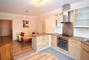 Lovely Flat in Deggendorf With Luxurious Furnishings With Southern Fla