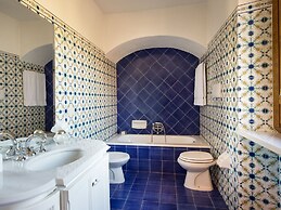 Restful Holiday Home in Reggello With Swimming Pool