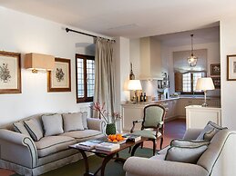 Restful Holiday Home in Reggello With Swimming Pool