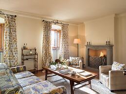 Restful Holiday Home in Reggello With Swimming Pool