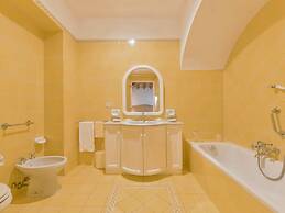 Restful Holiday Home in Reggello With Swimming Pool