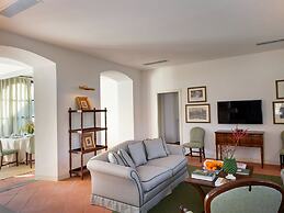 Restful Holiday Home in Reggello With Swimming Pool