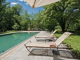 Restful Holiday Home in Reggello With Swimming Pool