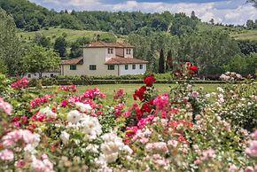 Restful Holiday Home in Reggello With Swimming Pool