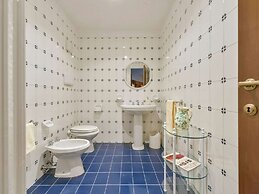 Restful Holiday Home in Reggello With Swimming Pool