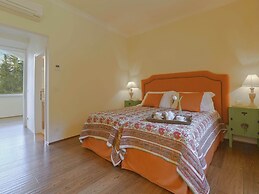 Restful Holiday Home in Reggello With Swimming Pool