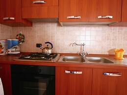 Lovely Farmhouse in Asciano With Swimming Pool