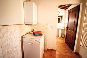 Lovely Farmhouse in Asciano With Swimming Pool