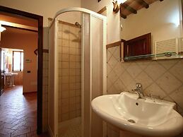 Lovely Farmhouse in Asciano With Swimming Pool