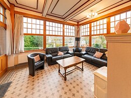 Suave Holiday Home in Stavelot With Infrared Sauna