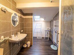 Suave Holiday Home in Stavelot With Infrared Sauna